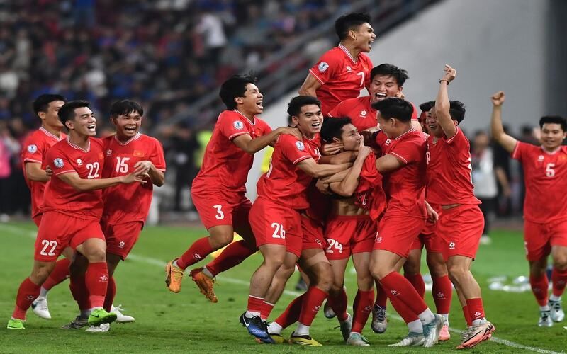 Có bao nhiêu cầu thủ trong 1 trận bóng đá