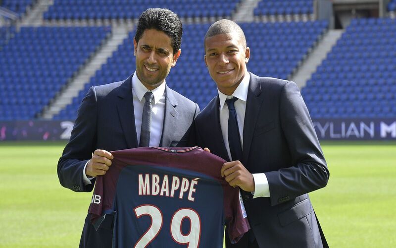 mbappe áo số mấy 
