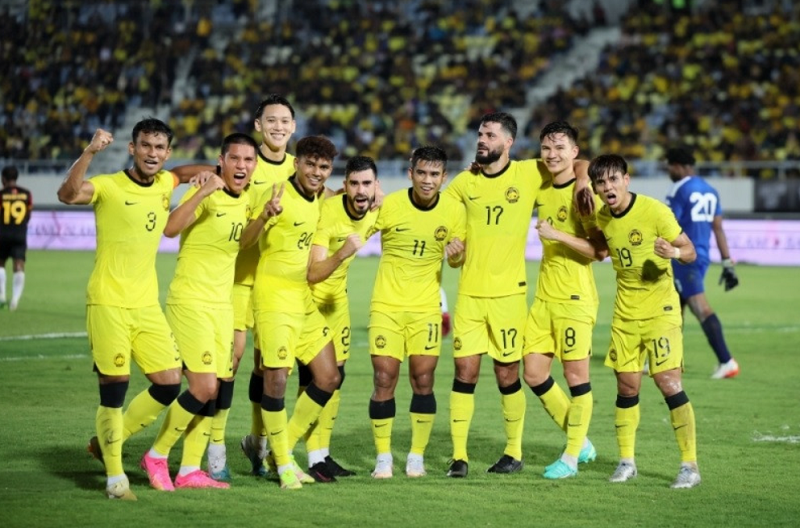 malaysia-doc-toan-luc-cho-tran-gap-viet-nam-tai-vong-loai-asian-cup-2027